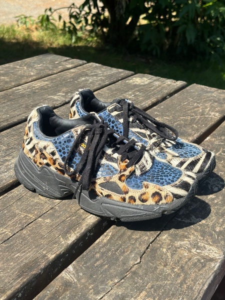 Leopard Adidas P36