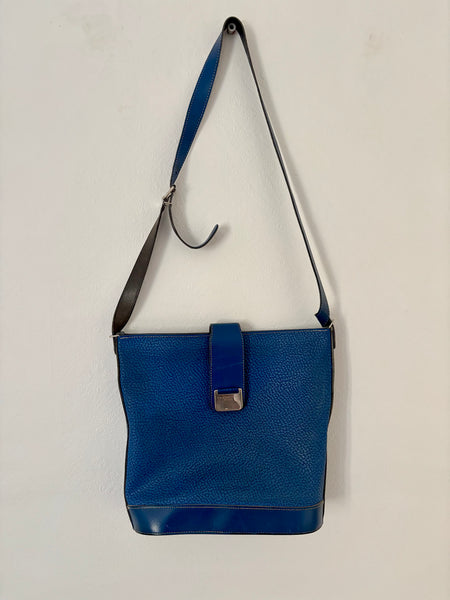 Blue Paquet