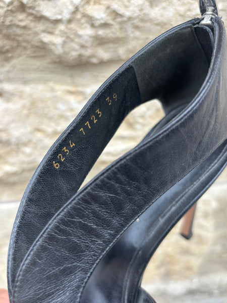 Gianvito Rossi Or Nothing P.39