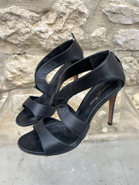 Gianvito Rossi Or Nothing P.39