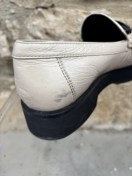 Creamy Högl P.39