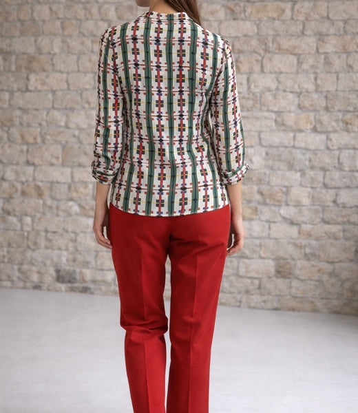 Graphic Momoni