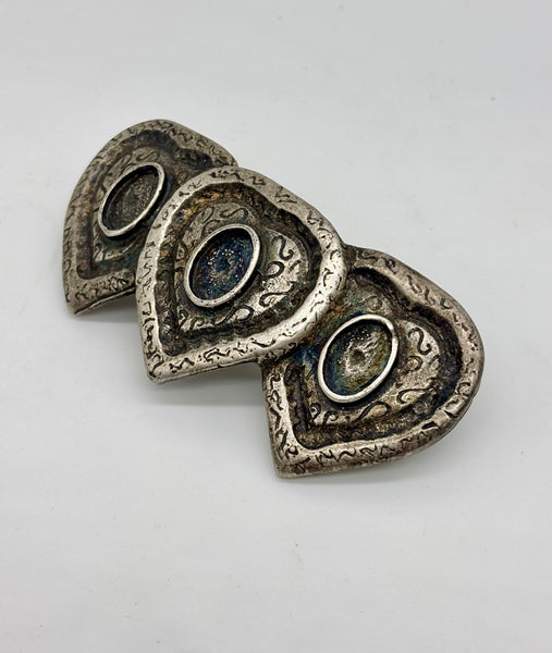 The Three Silver Hearts