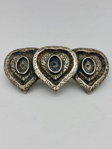 The Three Silver Hearts