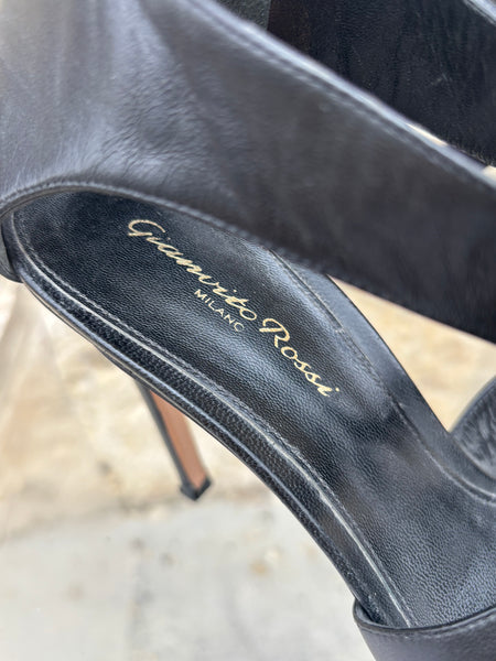 Gianvito Rossi Or Nothing P.39