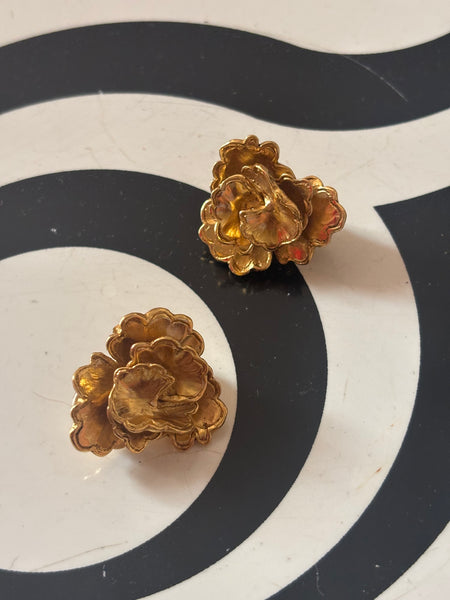 Golden Flowers